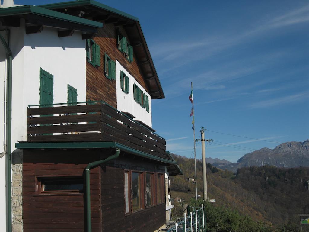Отель Rifugio Soldanella Ballabio Экстерьер фото